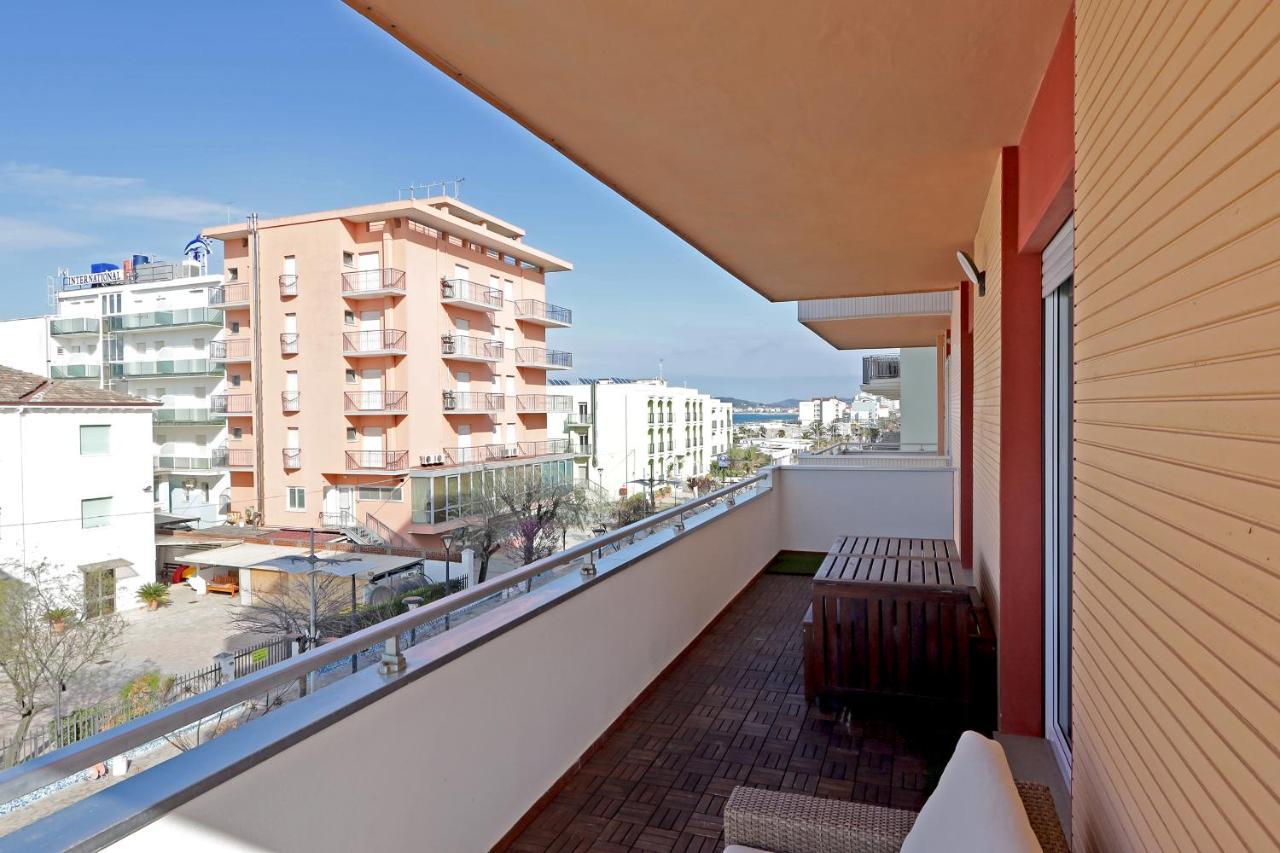 Crima Mare Luxury Apartamento Misano Adriatico Exterior foto