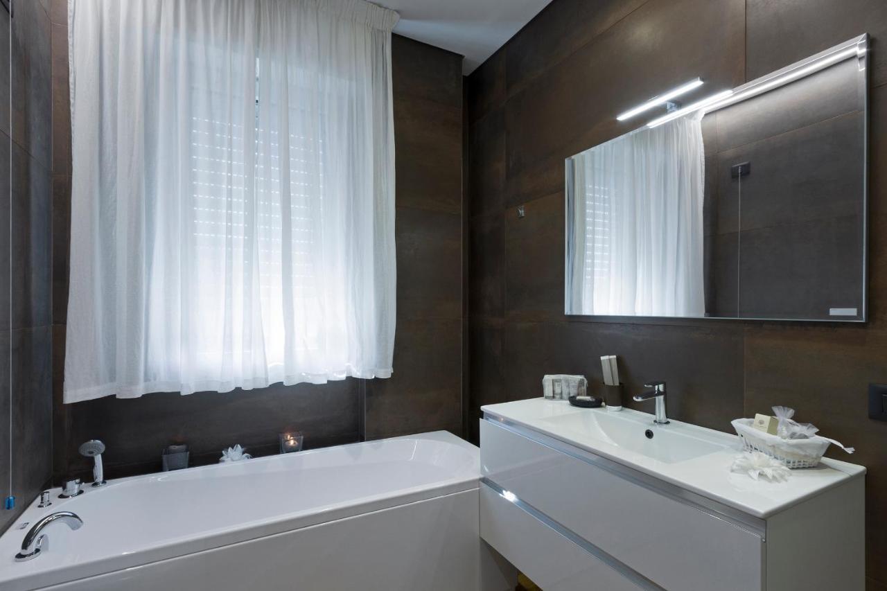 Crima Mare Luxury Apartamento Misano Adriatico Exterior foto